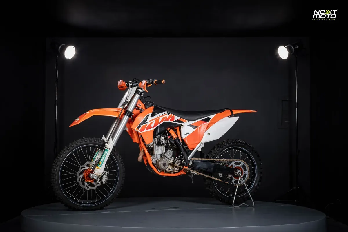 Ktm 250 SXF 2015 - Vista 1