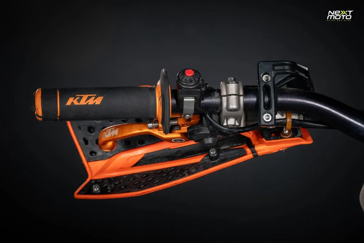 Ktm 250 SXF - Vista 5